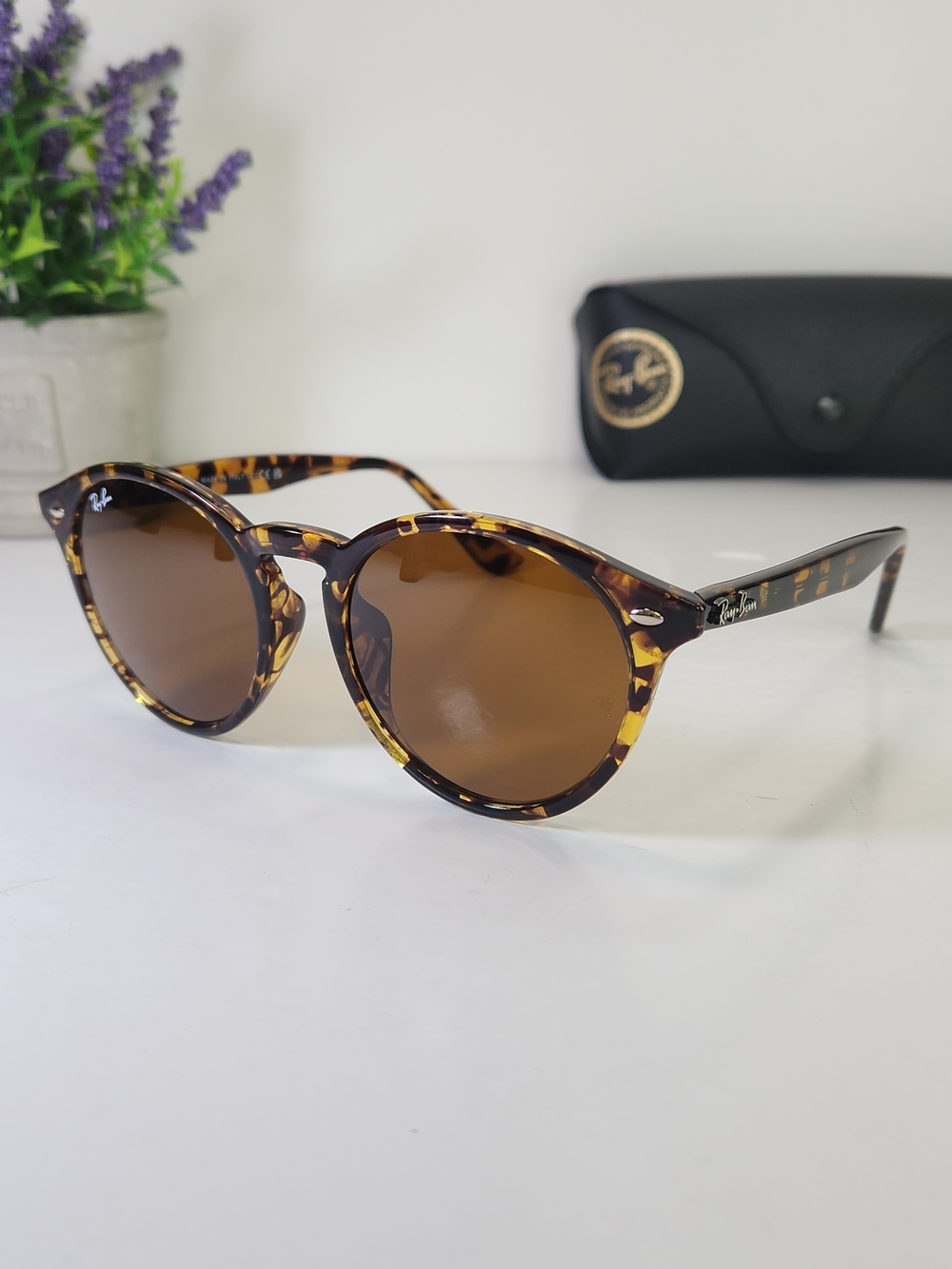 Ray-Ban Sunglasses Round. Havana Sunglasses 51□20. Made In Italy. RB 2180. 51mm